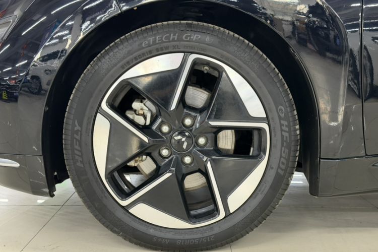 Used Wuling Xingguang 2024 Co-Creation Edition 510 Advanced Model
