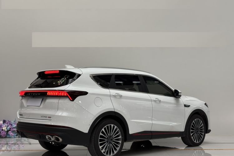 Used JETOUR X70 PRO 2023 1.6T DCT Enjoy MAX 5-seater
