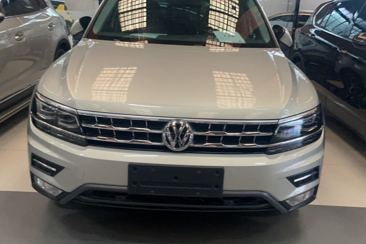 Used Volkswagen Tiguan L 2017 330TSI Automatic Two-Wheel Drive Flagship Edition