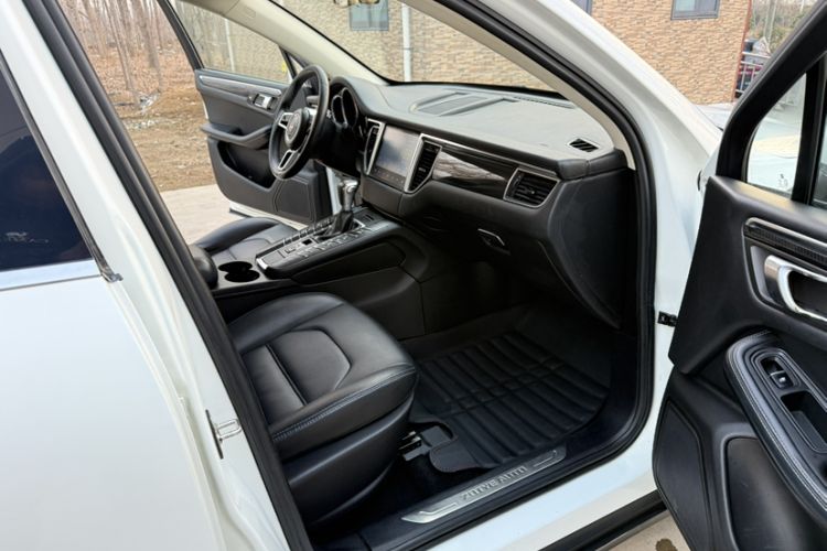 Used Zotye SR9 2017 2.0T Automatic Ultimate Road Edition