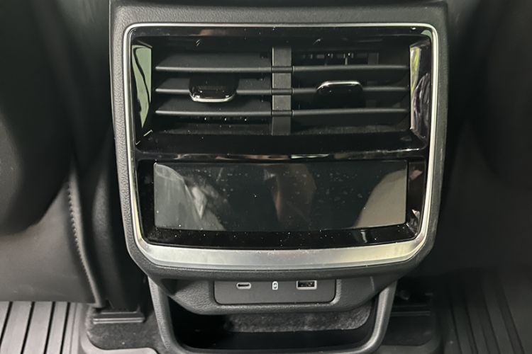 Used Geely Auto Monjaro L 2025 Dongfang Yao 2.0TD Automatic Lanxing Edition Interior 8