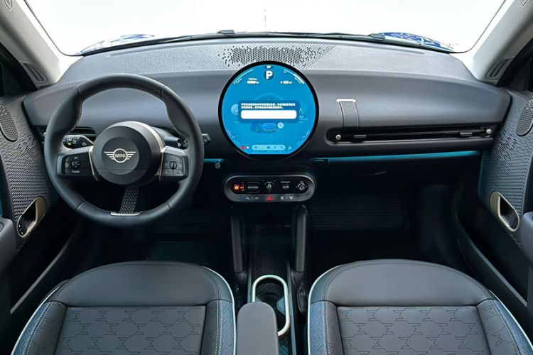 Used MINI Electric MINI COOPER 2024 456km COOPER E Classic Edition
