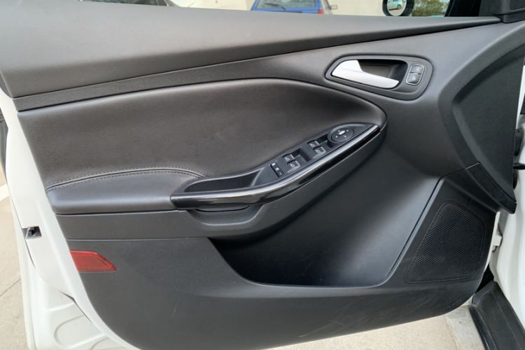 Used Ford Focus 2015 Sedan 1.6L Automatic Trend Model