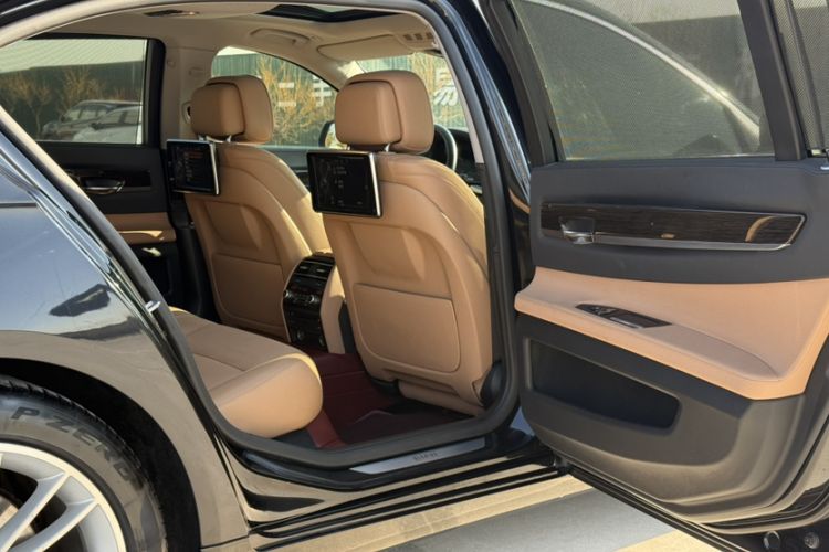 Used BMW 7 Series 2014 730Li Premium Edition