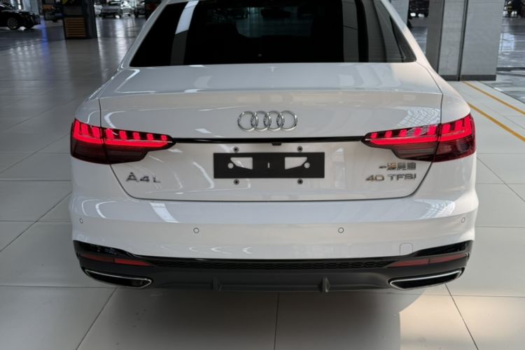 Used Audi A4L 2022 40 TFSI Luxury Dynamic Model