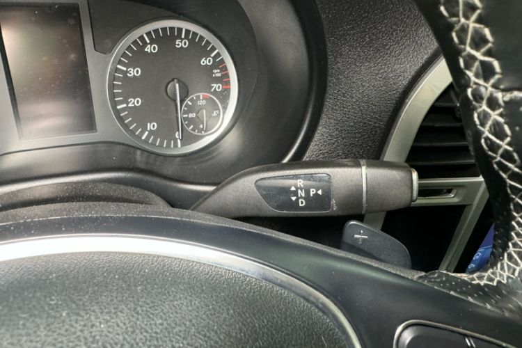 Used Mercedes-Benz Vito 2018 2.0T Business Version China V Emission Standard