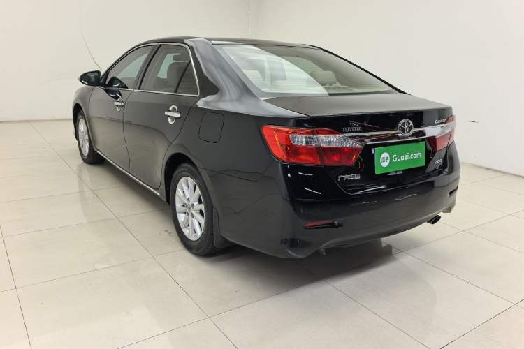 Used Toyota Camry 2013 2.0G Comfort Edition Exterior 5