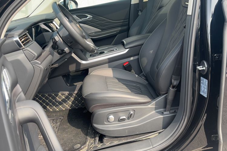 Used Hongqi HS7 PHEV 2024 2.0T PHEV Four-Wheel Drive Flagship Edition 7 Seats
