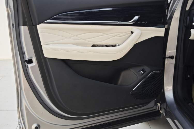 Used Geely Auto Monjaro L 2023 2.0TD High-Power Automatic Two-Wheel Drive Flagship Version
