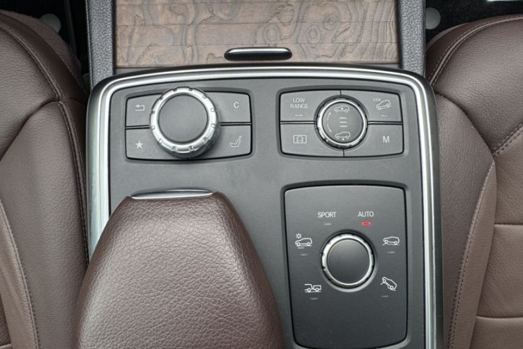 Used Mercedes-Benz GL-Class 2015 GL 500 4MATIC
