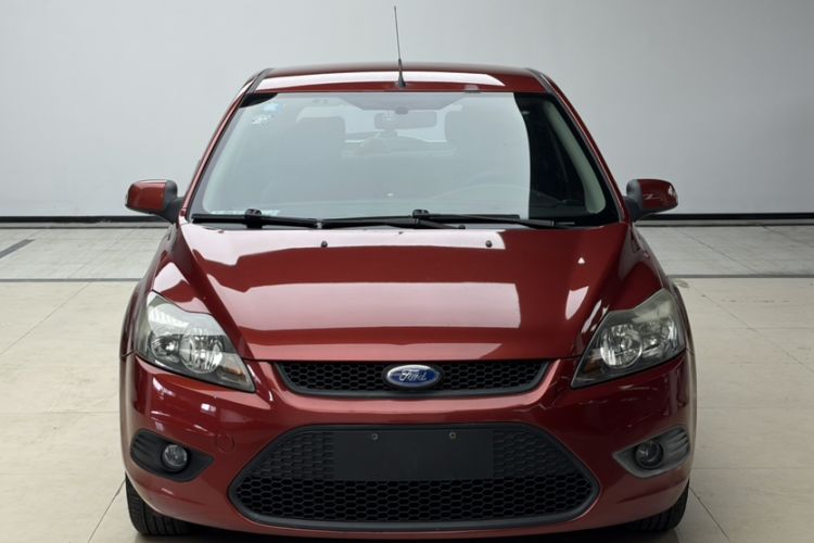 Used Ford Focus 2013 Hatchback Classic 1.8L Automatic Base Model