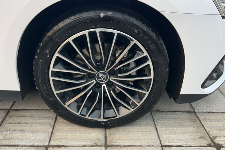 Used BYD Han 2023 DM-i Champion Edition 121KM Prestige Model
