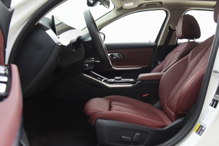 Used BMW i3 2024 eDrive 35 L