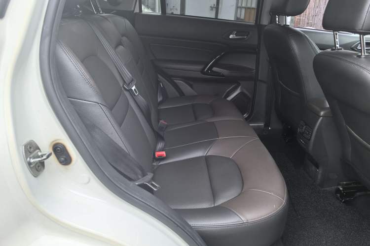 Used GAC Trumpchi GS4 2017 235T Automatic Two-Wheel Drive Luxury Smart Connectivity Version