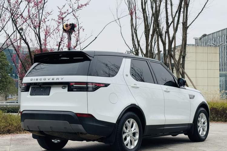 Used Land Rover Discovery 2018 3.0 SC V6 SE