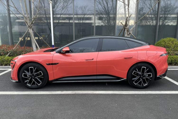 Used Avatr 06 2025 Pro Range-Extended Edition
