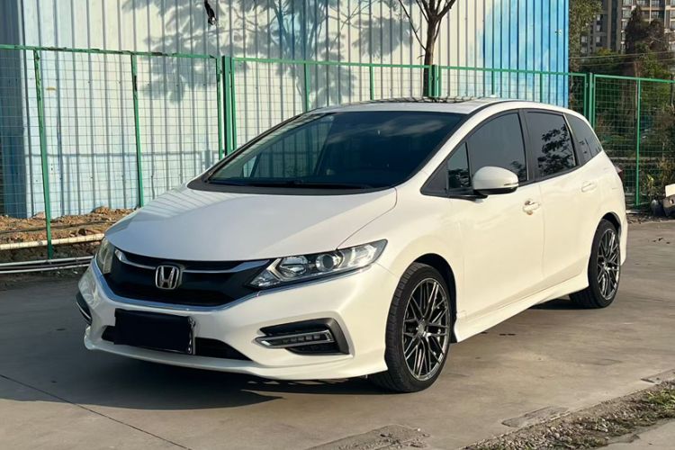 Used Honda Jade 2020 1.8L automatic Comfort version

