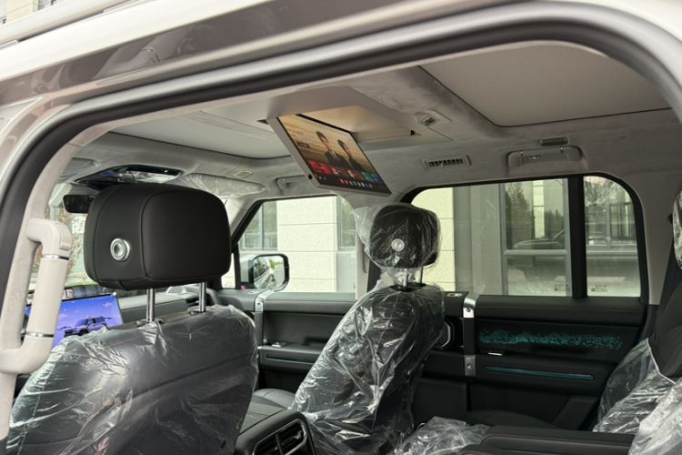 Used Jetour Zongheng G700 Trailblazer 2025 Model Xiangjing Edition 6-seater Headliner