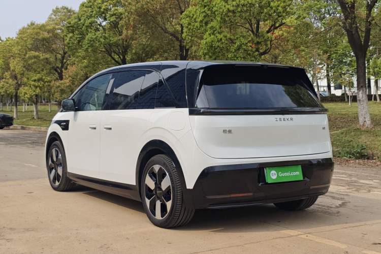 Used Zeekr MIX 2025 Intelligent Driving Version
