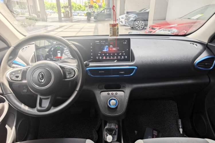 Used ORA White Cat 2022 Upgraded Model 305km Range Luxury Version Lithium-Ion Battery