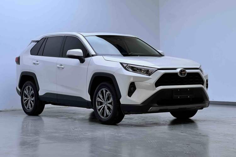 Used Toyota RAV4 2023 2.0L CVT Two-Wheel Drive Fashion Edition
