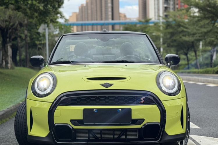 Used MINI MINI 2023 Second Facelift 2.0T COOPER S CABRIO Artist