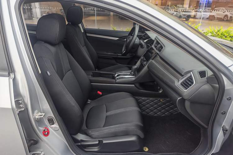 Used Honda Civic 2019 220TURBO CVT Dynamic Edition China VI