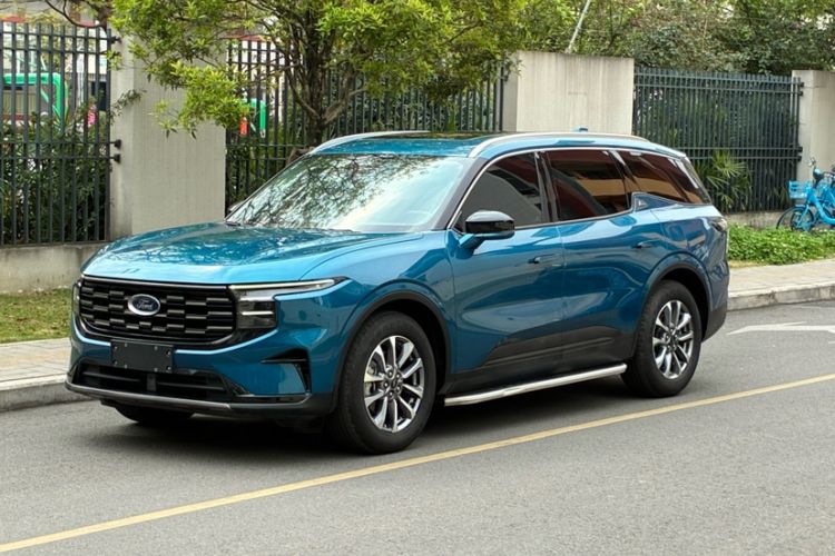 Used Ford Edge 2023 Ford Explorer L 2.0T EcoBoost Two-Wheel Drive 7-Seater Luxury Model