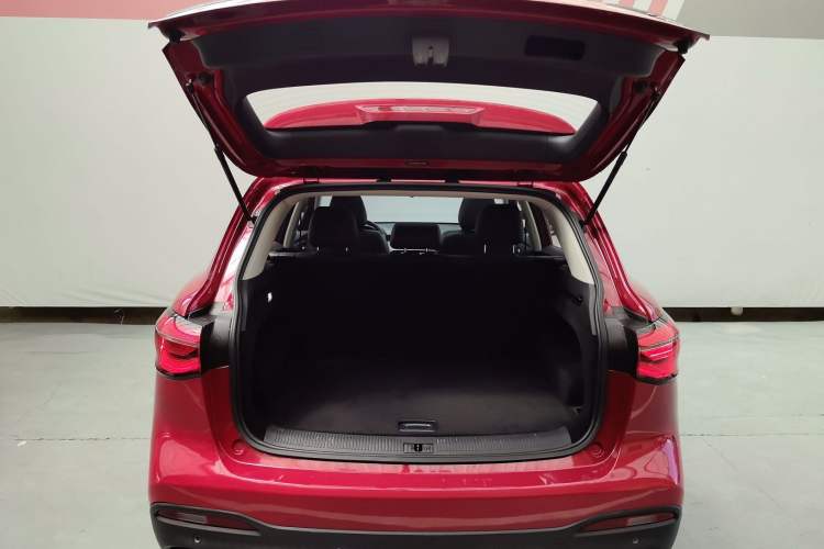 Used MG HS 2019 20T Automatic Two-Wheel Drive Luxury Edition China VI Standard
