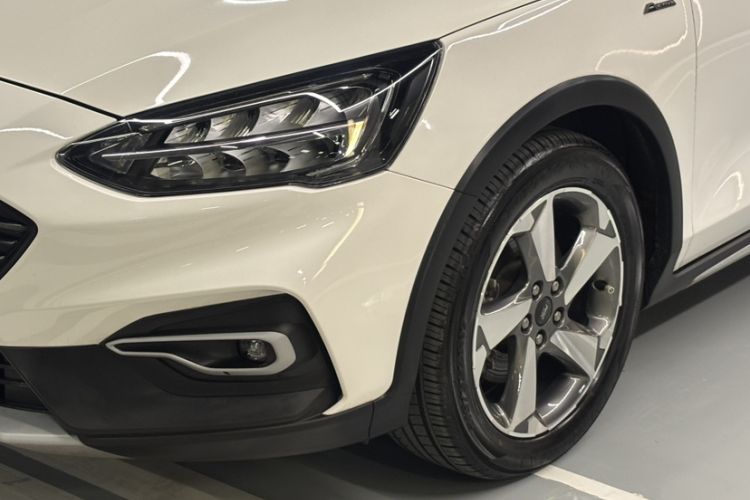 Used Ford Focus Active 2021 EcoBoost 180 Automatic Trendy Model
