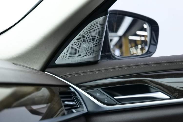 Used BMW 5 Series 2020 525Li Luxury Package