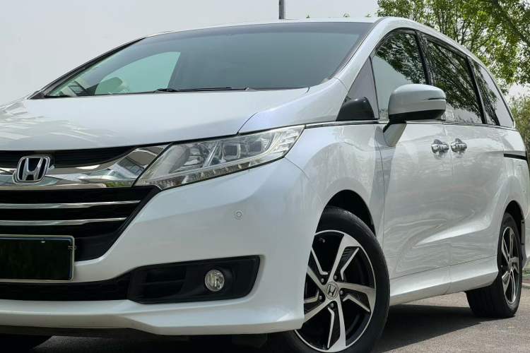 Used Honda Odyssey 2015 2.4L Smart Edition Exterior 2