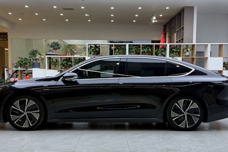 Used Nio ET7 2024 75 kWh Executive Edition