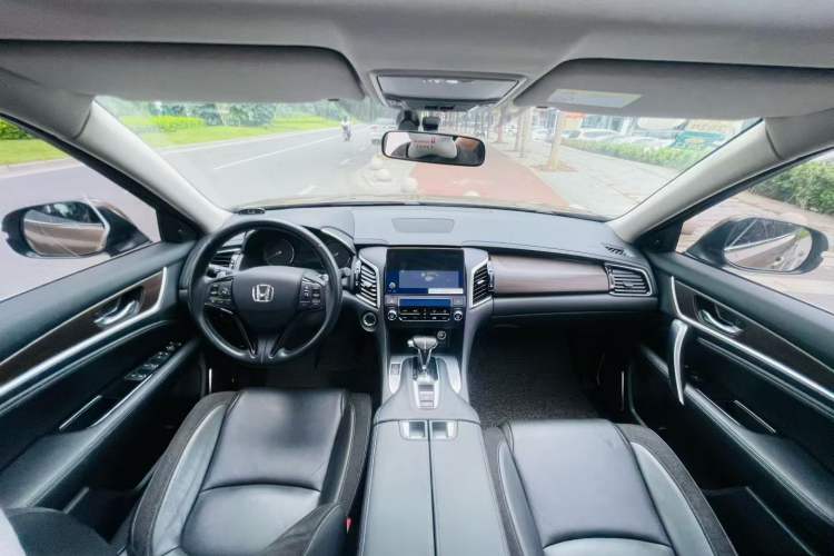 Used Honda Avancier 2017 240TURBO Two-Wheel Drive Comfort Version
