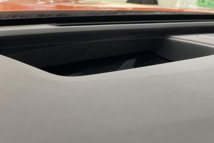 Used CHANGAN NEVO E07 2025 All-Electric Two-Wheel Drive 90 kWh Pro Smart Version
