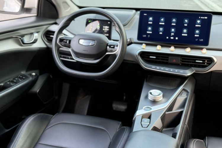 Used Geometry A 2021 Pro Enjoy High-Dimensional Range Edition 430 km A430 Square Version Interior 2