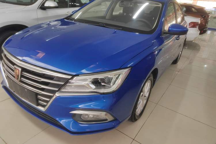 Used Roewe i5 2019 1.5L Automatic 4G Connected Langyue Edition