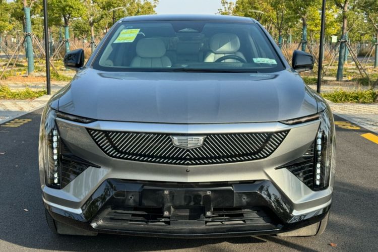 Used Cadillac OPTIQ 2024 Standard Range Version