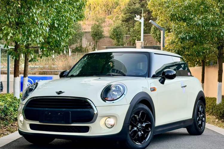 Used MINI 2019 1.5T ONE