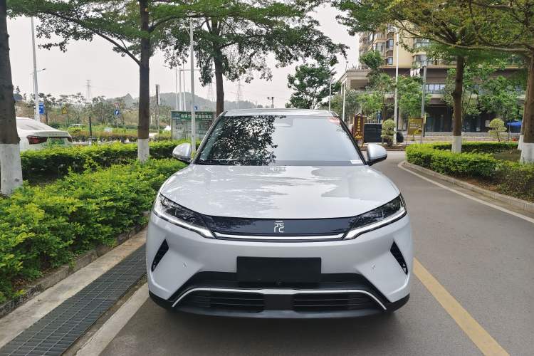 Used BYD Yuan UP 2025 Intelligent Driving Version 401 KM Dynamic Edition Exterior 1