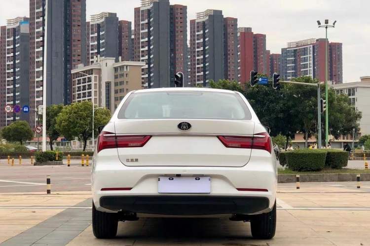 Used BYD Qin 2019 1.5L Automatic Prestige Model