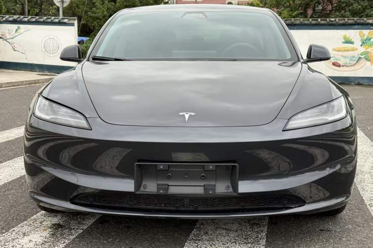 Used Tesla Model 3 2023 Rear-Wheel-Drive Version