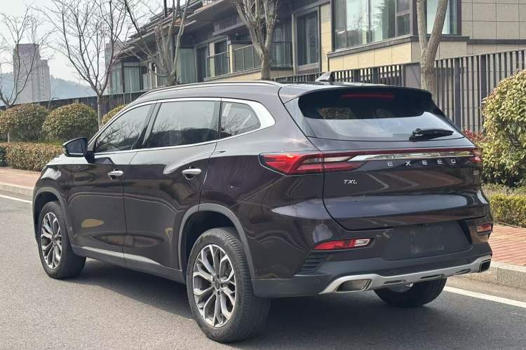 Used EXEED Lingyun 2020 1.6T Two-Wheel Drive Star Edition Exterior 5