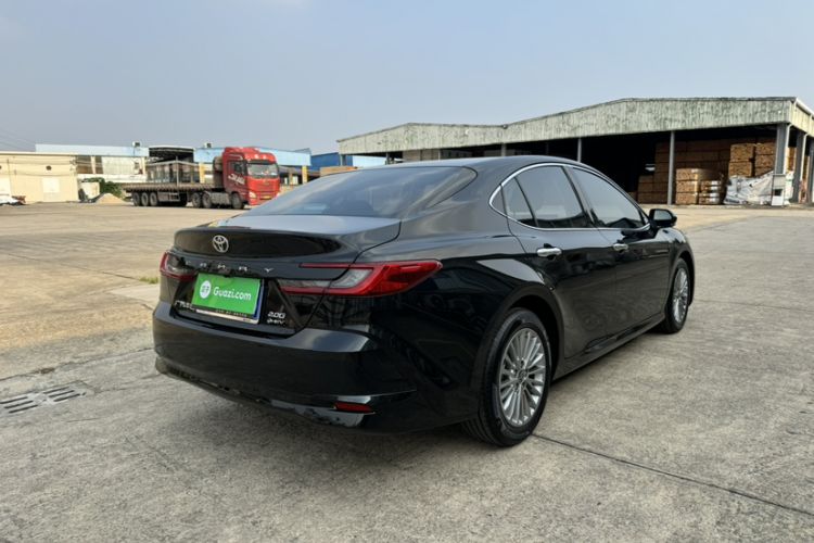 Used Toyota Camry 2024 Dual-Motor 2.0 HG Premium Edition
