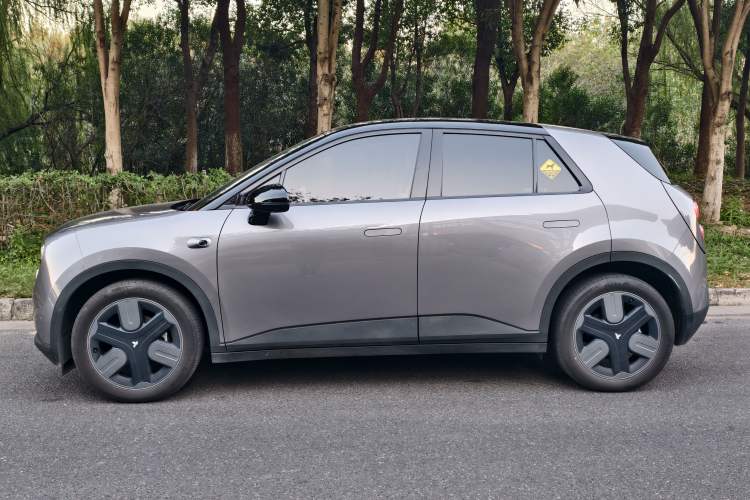 Used firefly firefly 2025 Free Edition