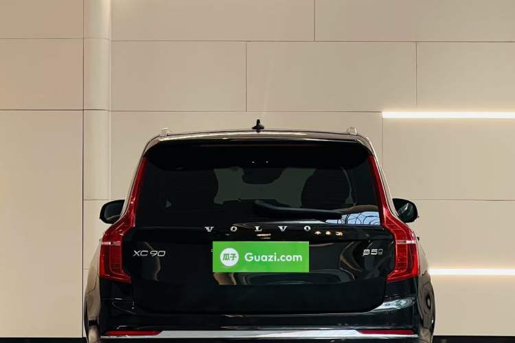 Used Volvo XC90 2022 B5 SmartDrive Luxury Edition 7 Seats
