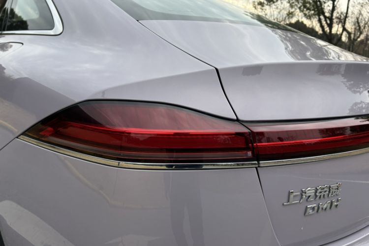 Used Roewe M7 DMH 2025 Model 160km Premium Version
