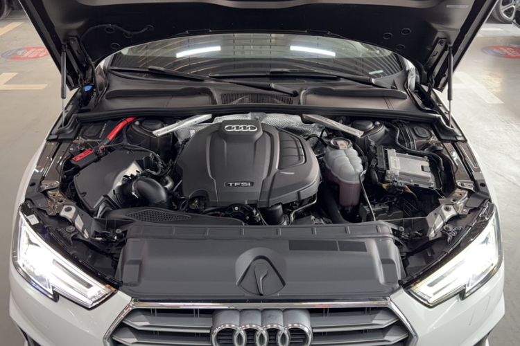 Used Audi A4L 2019 40 TFSI Fashion Edition China VI Emission Standard