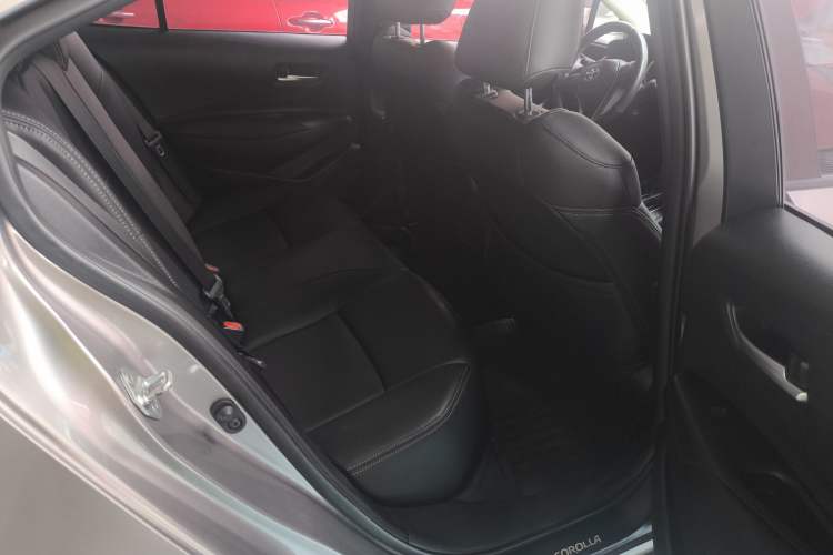 Used Toyota Corolla 2019 1.2T S-CVT GL Pioneer Edition Interior 9