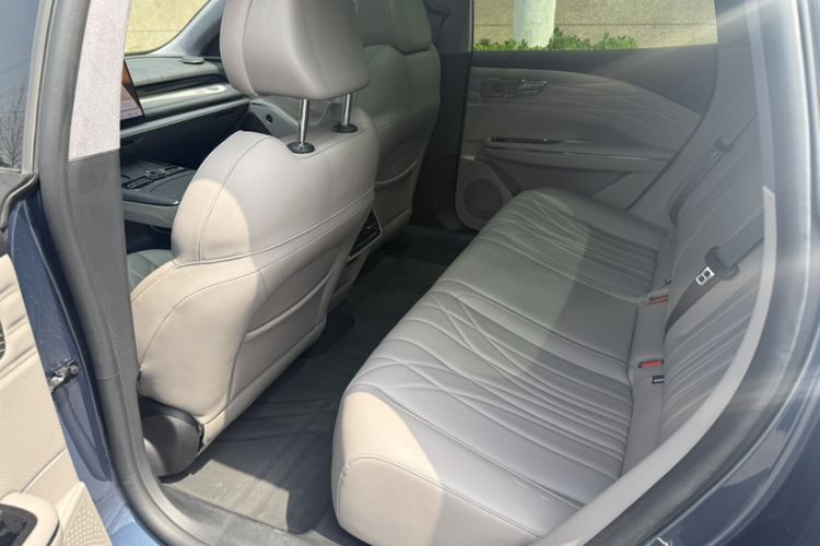 Used Geely Galaxy 8 2025 130km EM-P Starship Edition Interior 3